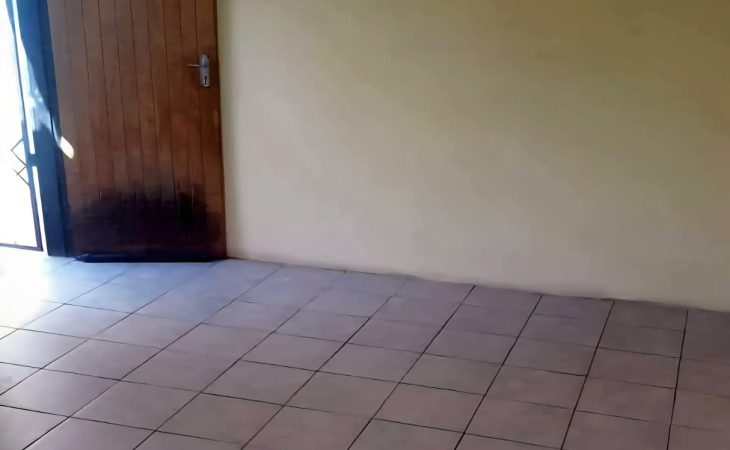 Very spacious garage to rent in Protea Glen Ext 11