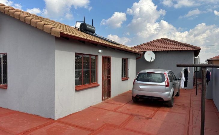 2 Bedroom house to rent in Protea Glen Ext 24