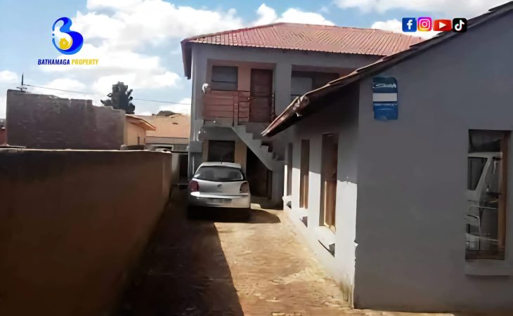 This lovely 2 bedroom apartment to rent in Protea Glen Ext 7 is ideally located in a quiet street, near all essential amenities.